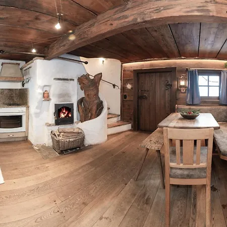 Bretei Huette * غروسارل